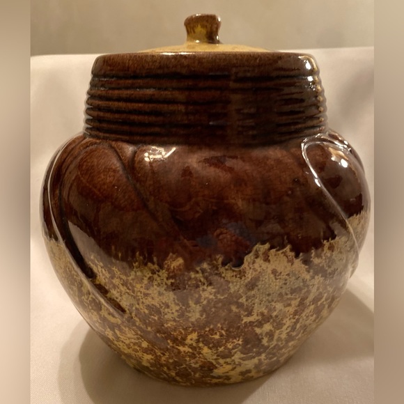 Vintage Gonder 8.5" Yellow & Brown Drip/Sponge P-24 U.S.A Swirl Round Cookie Jar - Picture 5 of 12